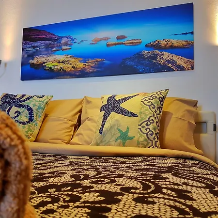 Konukevi Brezza Marina Cefalù